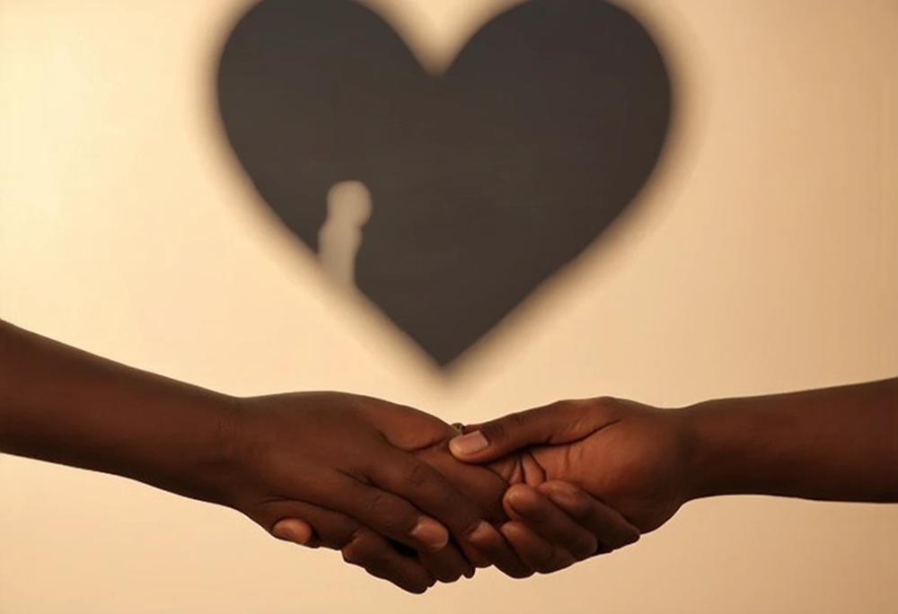 hands connection